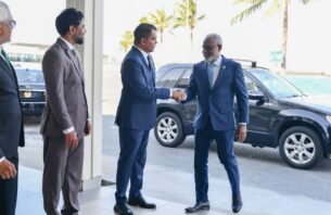 މަޖިލީހުގެ ރައީސް ޕާކިސްތާނަށް thumbnail image
