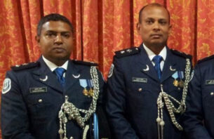 ޕޮލިސް ބޯޑުގެ ލަފަޔާއެކު ވަކިކުރި ދެ ފުލުހަކަށް އަލުން ވަޒީފާ ދީފި thumbnail image