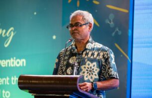 ޓޫރިޒަމްގެ ފައިދާ އެންމެންނަށް ލިބެން ޖެހޭ: ތޯރިގް thumbnail image
