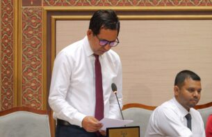 ކުރީ ސަރުކާރުގައި މަހުގެ ޓެރިފް ކުޑަކުރިކަން ފެންނާކަށް ނެތް: އިޤްތިޞާދީ ވަޒީރު thumbnail image