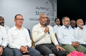 ރައީސްގެ އަވަށު ބައްދަލުވުންތަކުގެ ކުރިން ސުވާލު ހުށަހަޅަން ޖެހޭ ވާހަކައަކީ ދޮގެއް: ހީނާ thumbnail image