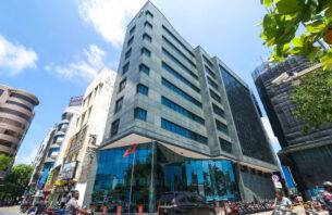 މަހުން މަހަށް ރަސްމީ ރިޒާވަށް 50 މިލިޔަން ޑޮލަރުގެ އިތުރުވުމެއް! thumbnail image
