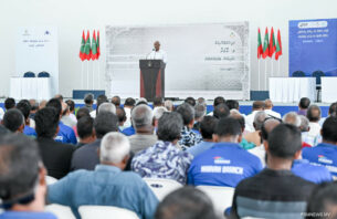 މާވަށު ޞިއްޙީ މަރުކަޒު ހޮސްޕިޓަލް ފެންވަރަށް ބަދަލުކޮށް، ސީއެމްބިއުލާންސް ޚިދުމަތް ފެށޭނެ: ރައީސް thumbnail image