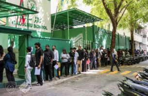 އިމިގްރޭޝަންއިން އަނެއްކާވެސް ވޯކްއިން އިންޓަވިއުތަކެއް، މި ފަހަރު 70 ވަޒީފާ thumbnail image