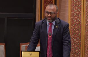 ސިޔާސީ ކުލަ ޖައްސައިގެން މިސްކިތްތައް ނުހުޅުވާނެ: ޝަހީމް thumbnail image