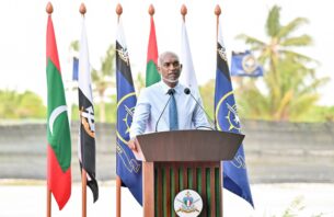 އިގުތިސާދީ ތަރައްގީއަށް ރާއްޖޭގައި އަސްކަރީ ވަރުގަދަ ބާރެއް އޮންނަން ޖެހޭ: ރައީސް thumbnail image