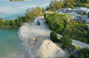 އައްޑޫ ފިށިމަތި ހިއްކާ ނުލައި ފަރުނުޖެހިގެން އުޅޭކަށް ނުޖެހޭ: ނަޝީދު thumbnail image