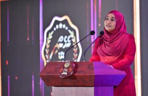 ގައުމެއް ދިރިއޮތުމުގެ އަސްލަކީ އަންހެނުން: މެޑަމް ސާޖިދާ thumbnail image