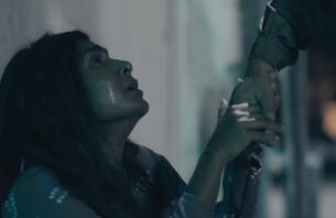 ވަރަށް ރޮއިފިން، ގިސްލަ ގިސްލާފައި ރޮއިފިން؛ ލިލީގެ ހުކުރު ދުވަހުގެ މެންދުރު ޝޯ ވިއްކަނީ thumbnail image