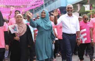 ދިވެހީންގެ ރާއްޖެ ފަތަޙަކޮށް އެހެން އަޑުތައް ފަހަތަށް ޖެއްސި "ޝަހްސިއްޔަތު" thumbnail image