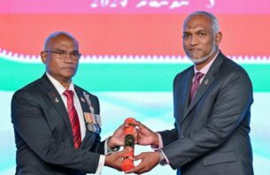 ދައުލަތުގެ އިއްޒަތް އަރުވާފައިވާ ބޭފުޅުންނަށް ހެލްތު އިންޝުއަރެންސް ދިނުމަށް ބަޖެޓްކޮށްފި thumbnail image