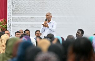 ދިރާސީ އާ އަހަރު ފެށެންވާއިރަށް ފްލެޓްތަކަށް ވަދެވޭނެ: ރައީސް thumbnail image