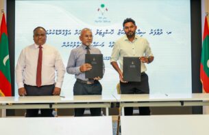 ހއ. ދިއްދޫއާއި ރ. ދުވާފަރުގެ ސިއްހީ ހިދުމަތްތައް ފުޅާކުރަން ހަވާލުކޮށްފި thumbnail image