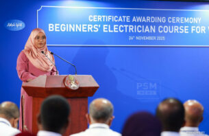 މައިންނަކީ ގިނަ ދަރިން ނަމޫނާއަކަށް ބަލާ ބައެއް: މެޑަމް ސާޖިދާ thumbnail image