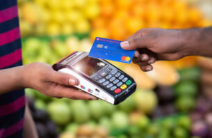 ބީއެމްއެލްގެ ޑެބިޓް ކާޑުގެ ފޮރިން ލިމިޓް 1000 ޑޮލަރަށް ބޮޑުކޮށްފި thumbnail image