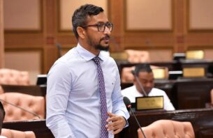 ހެޔޮ އަގުގައި ކާށި ހޮވަން ރަށްތައް ދޫކޮށްފައި އޮތް އޮތުން ނިމުމަކަށް ގެންނަންޖެހޭ: ފަލާހު thumbnail image
