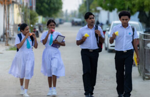 ދެން އޮތީ ލިލީގެ ފަހު ތިން ޝޯވ، އަވަހަށް ޓިކެޓު ނަގާ thumbnail image