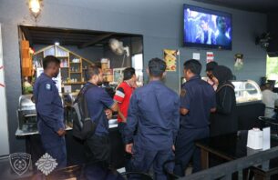 ގަވާއިދާ ހިލާފަށް ހިންގާ އިތުރު ދެ ވިޔަފާރިއެއް ބަންދުކޮށްފި thumbnail image