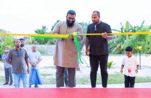 ނ. މަނަދޫގައި ތަރައްޤީކުރި އައު މިސްކިތެއް ހުޅުވައިފި thumbnail image