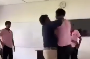 ދަރިވަރާ މާރާމާރީ ހިންގި ޓީޗަރު ސަސްޕެންޑްކޮށްފި thumbnail image