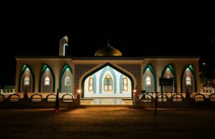 މަރަދޫގައި ތަރައްޤީކުރި "މަސްޖިދުއްރައްޔާން" ހުޅުވައިފި thumbnail image