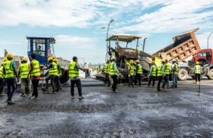 ބޮޑުތަކުރުފާނު މަގުގައި ތާރު އެޅި ސަރަހައްދު އަންނަ ހޯމަ ދުވަހު އާއްމުންނަށް ހުޅުވައިލަނީ thumbnail image