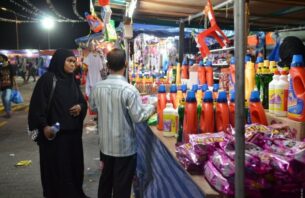 "ނިއު އިޔަރ ފެސްޓިވަލް"އަށް ސްޓޯލްތައް ކުއްޔަށް ދޫކުރަން ފަށައިފި thumbnail image