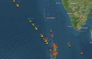 ސުޕަ ސަންޑޭ ؛ ރާއްޖެއާ ދިމާލަށް ގިނަ ބޯޓުތަކެއް thumbnail image