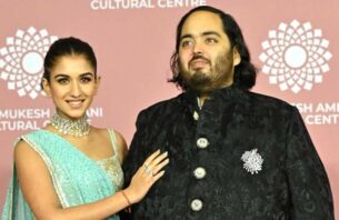 50 ބޮޑީގާޑުންނާއެކު އަނަންތު އަމްބާނީގެ ދެމަފިރިން ރާއްޖޭގައި thumbnail image