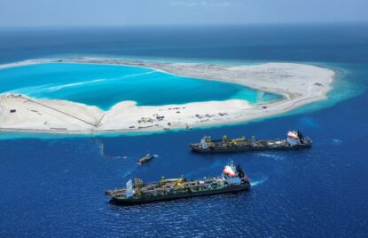 ދެ ޑްރެޖަރު ބޭނުންކޮށްގެން ގިރާވަރު ފަޅު ހިއްކަން ފަށައިފި thumbnail image