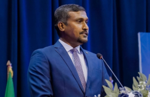 އައްޑޫ އިކުއަޓޯރިއަލް ހޮސްޕިޓަލުގެ ސީއީއޯގެ މަގާމަށް ޑރ. އަދީލް ނަސީރު އައްޔަނުކޮށްފި thumbnail image