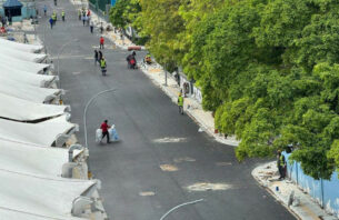 އެމްޑީޕީ ވެރިކަމުގައި 84.4 މިލިއަން ޚަރަދުކޮށް ތަރައްޤީ ކުރި އަމީނީ މަގު ހަލާކުވެ، މަގުގެ ހުޅަނގުކޮޅުގައި އަލުން ތާރުއަޅަން ފަށަނީ thumbnail image