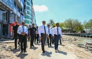 ބޮޑުތަކުރުފާނު މަގުގެ މަސައްކަތް ކުރިއަށްދާގޮތް ރައީސް މުއިއްޒު ބައްލަވާލައްވައިފި thumbnail image