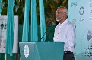 އިތުރު ދަރަންޏެއް ނުނަގައި އަދި ހަރުމުދަލެއް ނުވިއްކައި 524 މިލިއަން ޑޮލަރުގެ ސުކޫކު ދައްކާފިން: ރައީސް thumbnail image