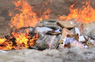 ފުލުހުންގެ ބެލުމުގެދަށުގައި ހުރި 185 ކިލޯއަށްވުރެ ގިނަ މަސްތުވާތަކެތި ނައްތާލައިފި thumbnail image