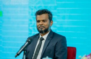 މާލީގޮތުން ޤައުމު އަނދަވަޅަކަށް ވައްޓާލުމަށްފަހު ވޯޓު ހޯދަން ނިކުންނަން އެމްޑީޕީން ލަދުގަންނަންޖެހޭ: ޝަކީލް thumbnail image