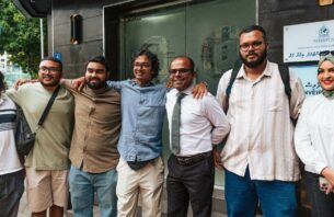 ކޯޓުގެ އަމުރާ ޚިލާފުވުމުން، ރައީސް އޮފީހުގެ ޕްރެސްތަކުން "އަދަދު" ނޫސް ސަސްޕެންޑްކޮށްފި thumbnail image