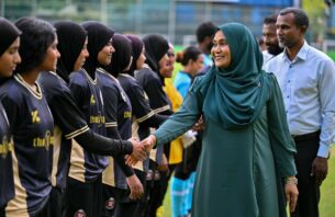 ފުޓުބޯޅައަކީ ދުނިޔޭގެ އެކުވެރިކަން އާލާކޮށްދޭ އެންމެ ވަރުގަދަ އެއް ބާރު: މެޑަމް ސާޖިދާ thumbnail image