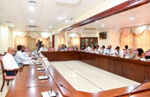 އާސަންދައިގެ ހަރަދުގެ 60 އިންސައްތަ ފާމަސީތަކަށް ދިޔަސް ބޭސް ލިބުން ދަތި: ޒީނިޔާ thumbnail image