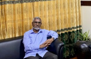 ދިވެހިންގެ އިހުގެ ލިޔުންކަމަށްވާ "ދިވެސް އަކުރު" އުނގަންނައިދޭ ކޯހުގެ އައު ބުރެއް ފަށައިފި thumbnail image