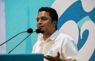 މިހާތަނަށް ރާއްޖޭގެ ވެރިކަންކުރި އެންމެ ހީވާގި، ކުޅަދާނަ ލީޑަރަކީ ރައީސް މުޢިއްޒު: ޒަރީރު thumbnail image