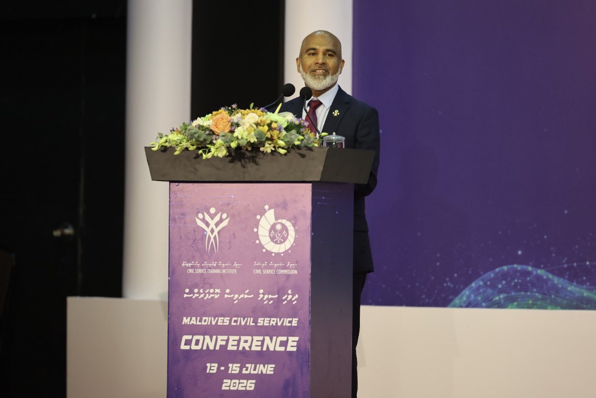 ތައުލީމީ ވަޒީރު، ސިވިލް ސާވިސް ކޮންފެރެންސް ފެށުމުގެ ރަސްމިއްޔާތުގައި ވާހަކަ ދައްކަވަނީ : ފޮޓޯ - އެޑިއުކޭޝަން މިނިސްޓްރީ