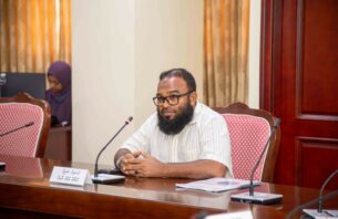 މަޖިލީހުގެ ގެދޮރުވެރިކަމުގެ ކޮމިޓީގެ މުޤައްރިރުކަމުގެ މަޤާމަށް މެމްބަރު ހުސައިން ޝަރީފް thumbnail image