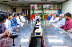 މަތީ ތަޢުލީމު ހާސިލުކުރުމަށް ޒުވާން ޚަޠީބުންނަށް ސްކޮލަޝިޕްތަކެއް ދެނީ thumbnail image