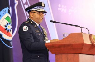 25 އަހަރަށް ފަހު ރިޓަޔާކުރާ ފުލުހުންނަށް ބޭސްފަރުވާގެ އިންތިޒާމުތައް ހަމަޖައްސައިދެނީ thumbnail image