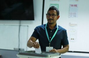 ވެރިކަންކުރާ ޕީއެންސީގެ އެތެރޭގެ އިންތިޚާބުގެ ވޯޓުލުން ފަށައިގެން ކުރިއަށް thumbnail image