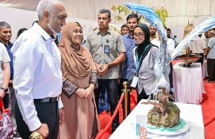 އިންޑިއާގެ ވިޔަފާރި މައުރަޒެއްގައި ބައިވެރިވުމުގެ ފުރުސަތު ދިވެހި ކުންފުނިތަކަށް ހުޅުވާލައިފި thumbnail image