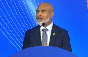 ޓިއުޝަން ސަޤާފަތް ދޫކޮށް، އަމިއްލައަށް އުނގެނުމަށް ތަޢުލީމީ ވަޒީރު ގޮވާލައްވައިފި thumbnail image