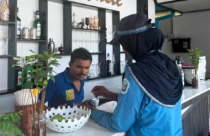 ކެޔޮދޫ ވިޔަފާރިތަކަށް ސްކޭމްއާ ގުޅޭ މައުލޫމާތު ދިނުމުގެ ހަރަކާތެއް ކުރިއަށް ގެންގޮސްފި thumbnail image