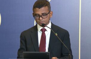 އަމާޒަކީ ބޭންކުތަކުގެ މެނޭޖްމަންޓް ލެވެލްގެ 80 އިންސައްތަ ދިވެހިންނަށް ބަދަލުކުރުން: ގަވަރުނަރު thumbnail image